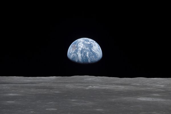 La Tierra vista desde la Luna